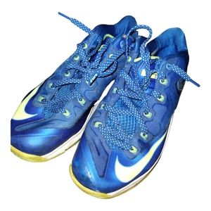 Nike Lebron blue and yellow sneakers size 9